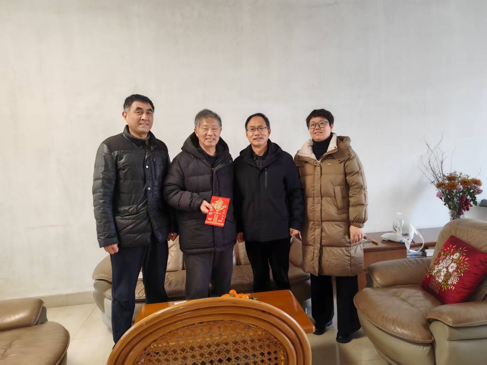 99934665.jpg b5274af49cb4b78de0cef11349d265eb.jpg